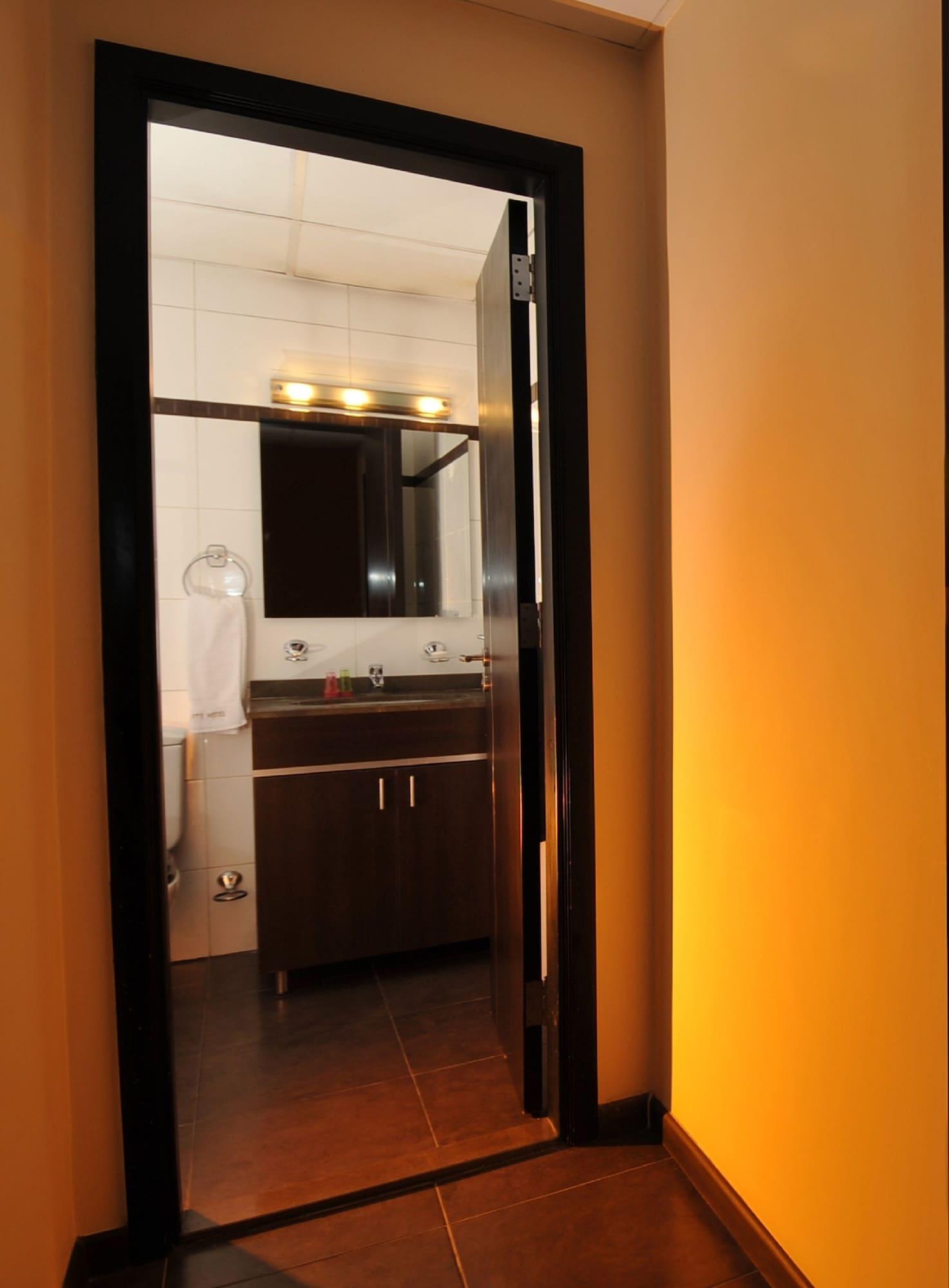 Suite Hotel Chrome - Beirut Exterior photo