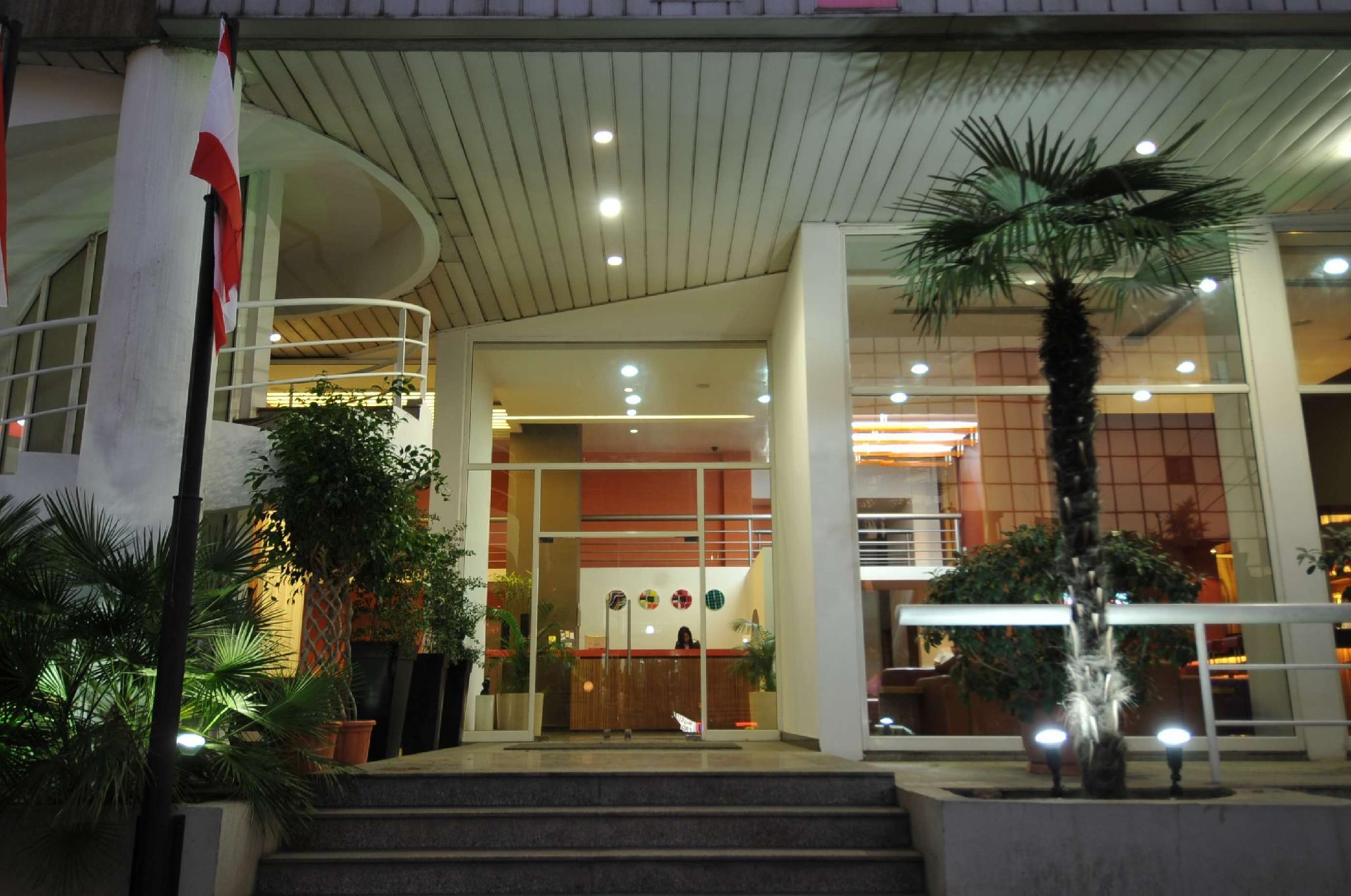 Suite Hotel Chrome - Beirut Exterior photo